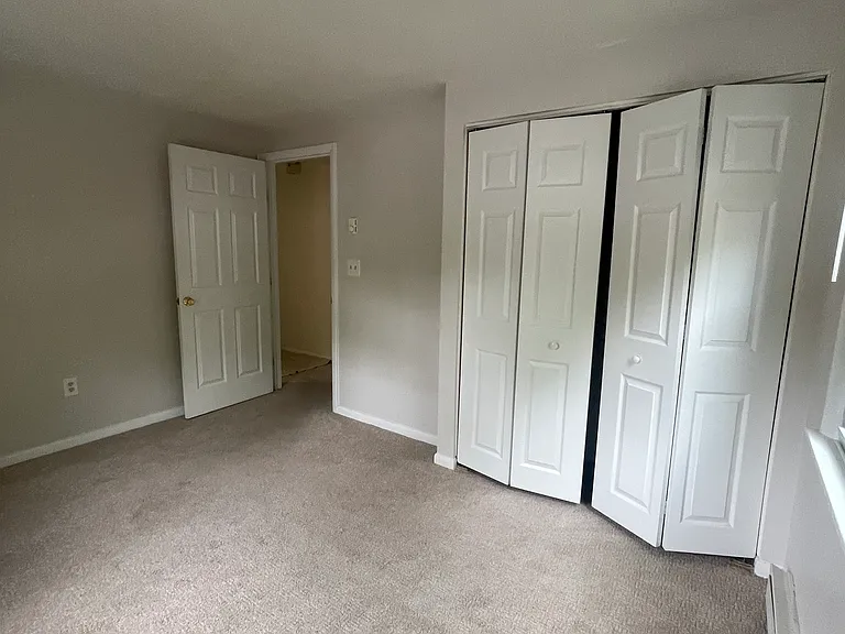177 Crescent St — Photo 35