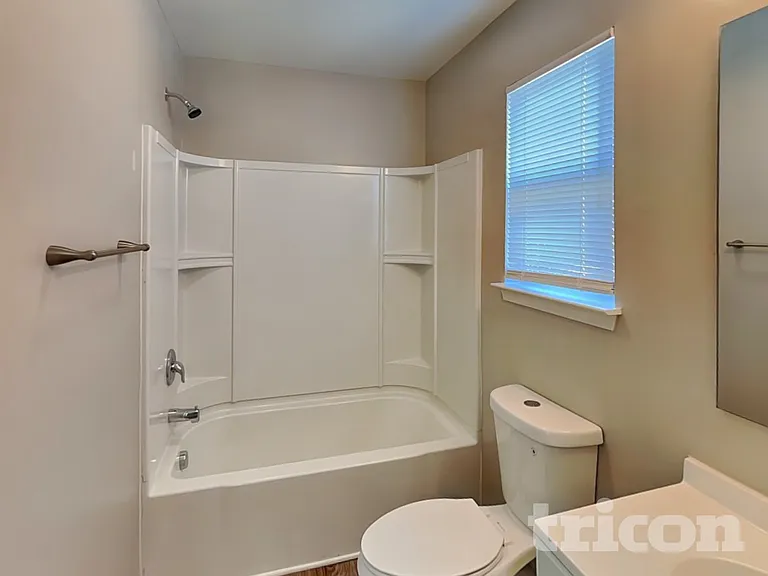 120 Altondale Dr — Photo 15