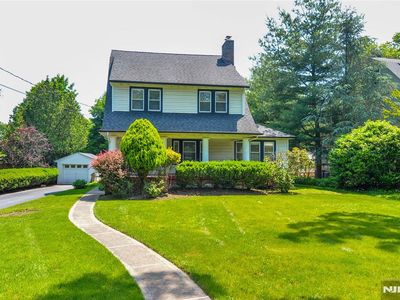 613 Hillcrest Rd, Ridgewood, NJ, 07450