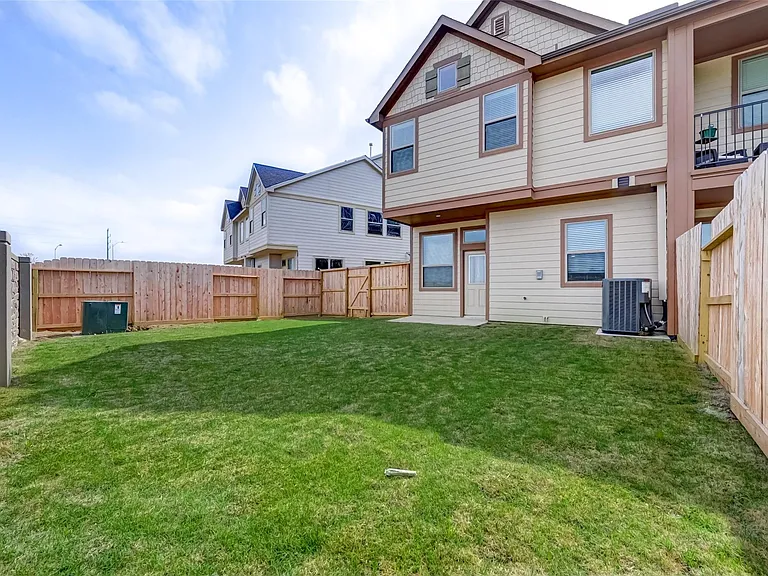 5039 Prairie Terrace Ln — Photo 16