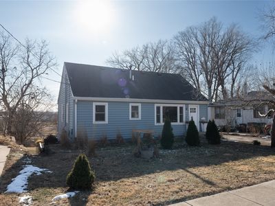 1208 Walnut St, West Des Moines, IA, 50265