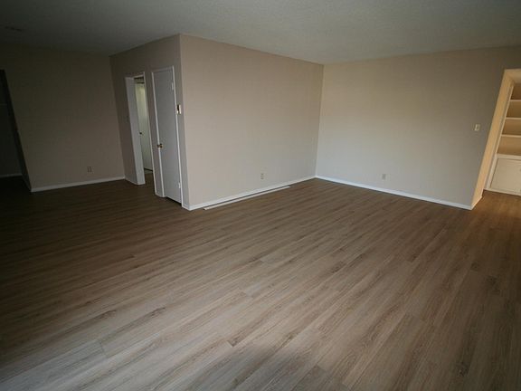 2nd image of 1110 S Oakhurst Dr #301