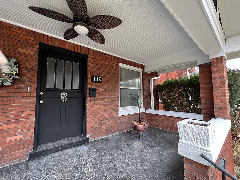 119 Hillcrest Ave — Photo 3