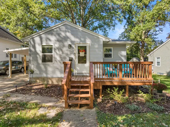 508 S Park St, Monticello, IL 61856