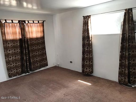 5th image of 841 W Calle Colado