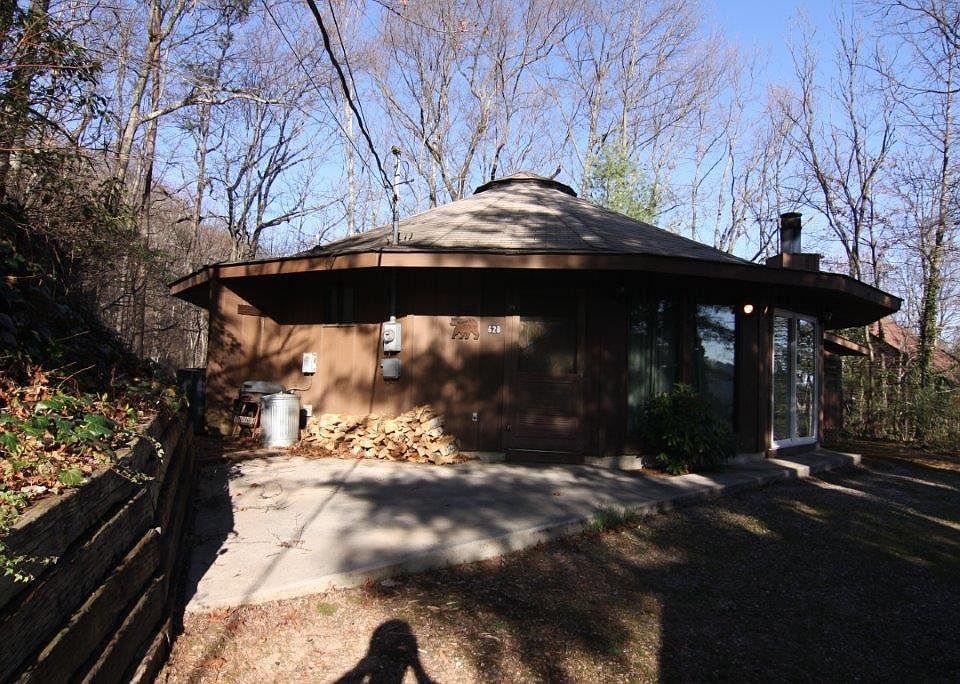 628 Wiley Oakley Dr, Gatlinburg, TN 37738 | Zillow