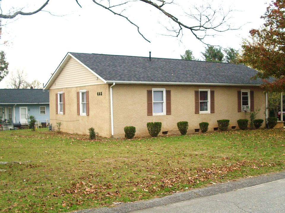 2nd image of 665 Junia Ave