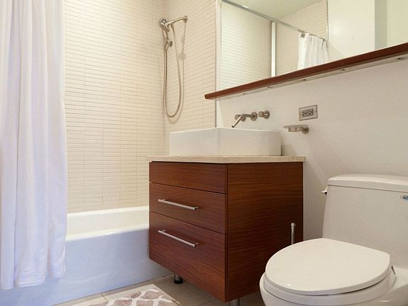 5th image of 225-227 W 60th St #14A