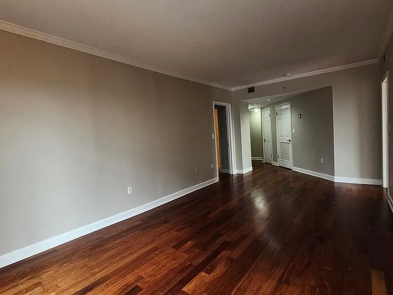 199 14th St NE #1105 — Photo 5