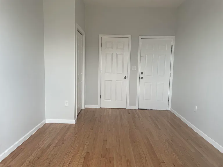 1619 Palisade Ave #4L — Photo 10