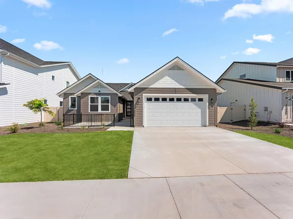 12454 W Arabian Dr, Boise, ID 83709