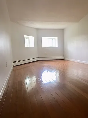 Rented by City Connections Realty | media 22