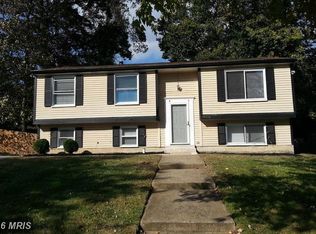 903 Finch Dr, Landover, MD 20785