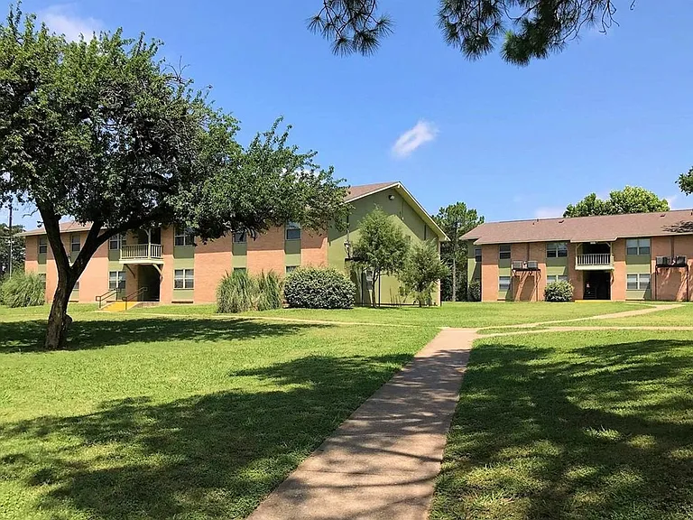 7203 S Great Trinity Forest Way #7203-75217RID — Photo 2