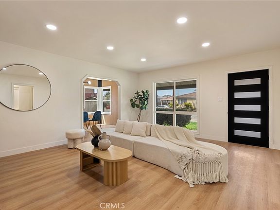 3rd image of 2280 San Francisco Ave