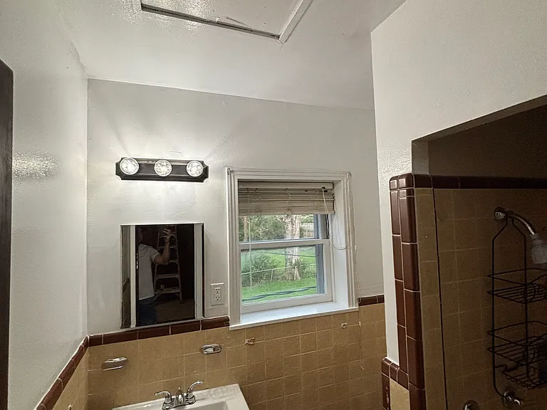 2285 Long St #2 — Photo 6