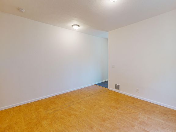 2nd image of 1717 12th St APT G