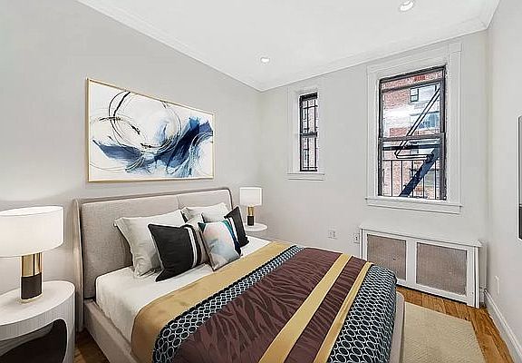 3rd image of 443 E 78th St #4F