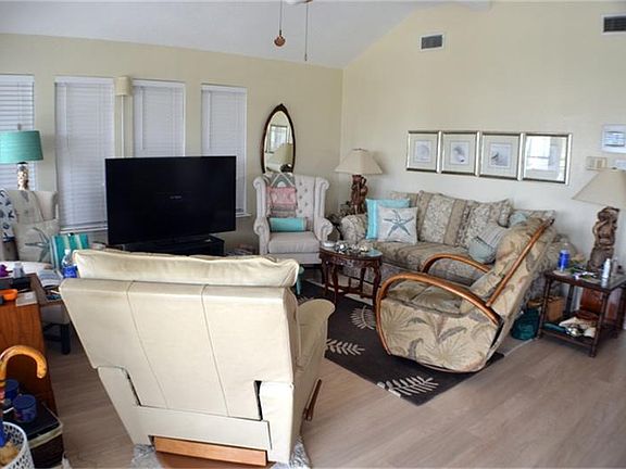 5th image of 12512 E Ventura Dr