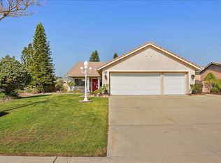 3950 N Dove Tree Ave, Rialto, CA 92377