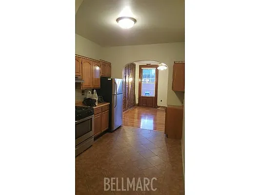 Rented by Bellmarc Realty | media 5