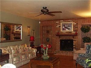 4th image of 647 Ocean Lakes Dr