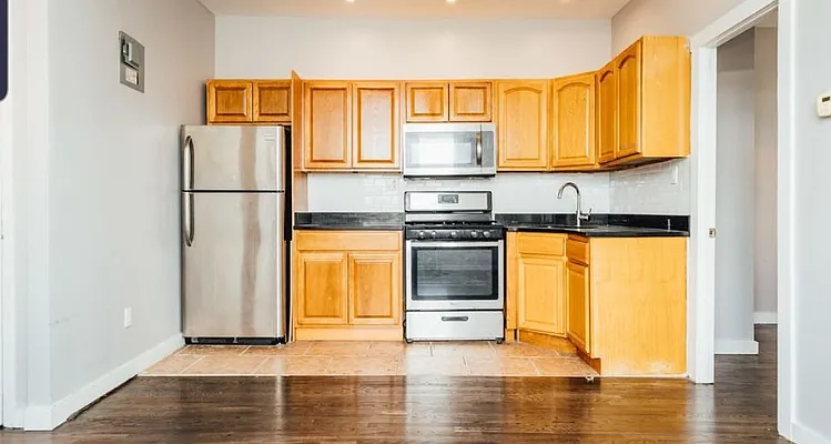 Rented by Empire Deeds LLC  | media 24