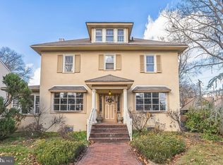 211 E Bettlewood Ave, Oaklyn, NJ 08107