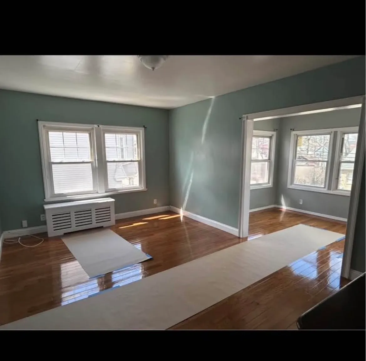 3 bed, 3282 sqft, $2,500 — Photo 2