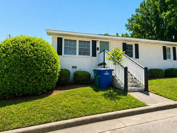 510 E 1st St APT A, Greenville, NC 27858