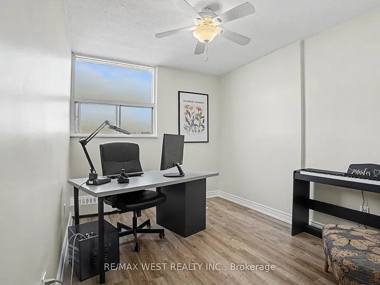 15 Nicklaus Dr #807 — Photo 12