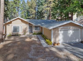31502 Overhill Dr, Running Springs, CA 92382