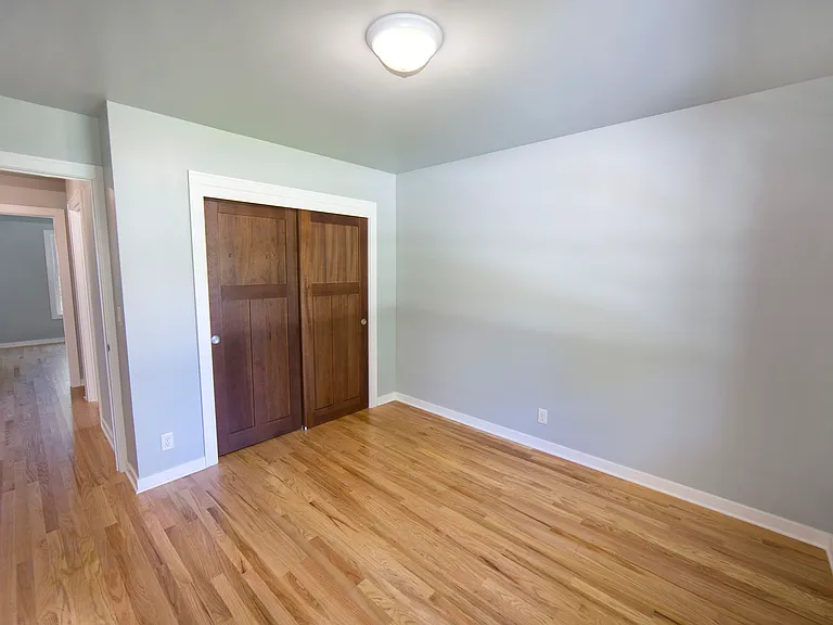 1255 Westwood Dr — Photo 15