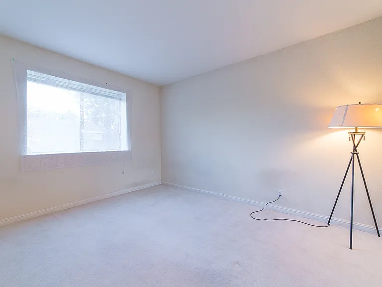 4657 Rothbury Cmn — Photo 25