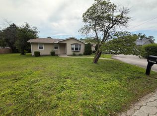 111 Orchard St, Catlin, IL 61817