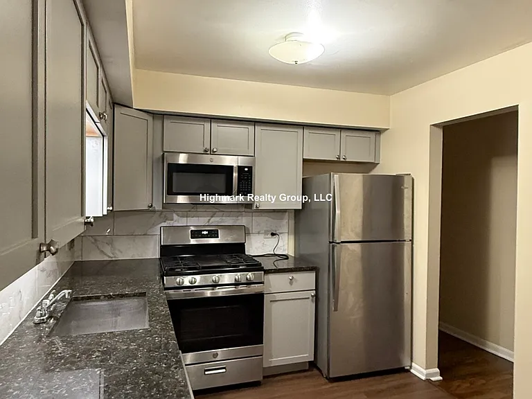 622 N Lincoln Ave #103A — Photo 2