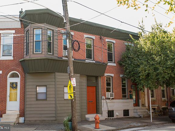 4th image of 1548 E Berks St