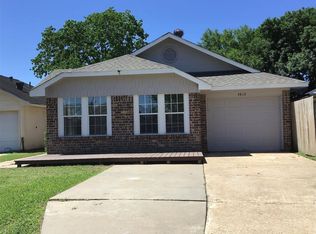 4812 Redbud Dr, Rosenberg, TX 77471