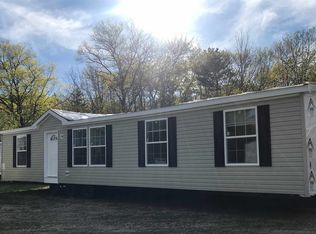 47 Gile Pond Rd, Franklin, NH 03245