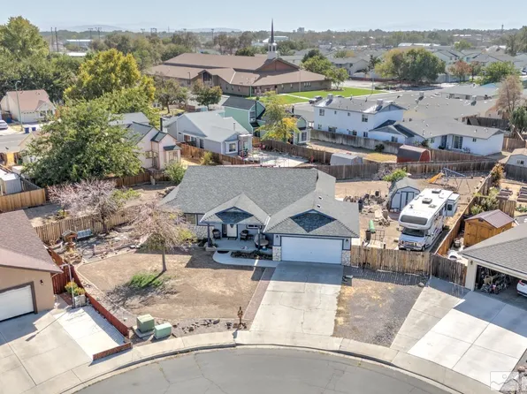 441 Meadow Glen Dr, Fallon, NV 89406