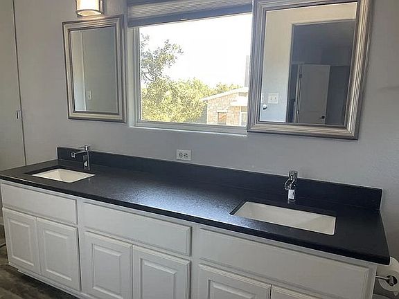 5th image of 3005 Bond Dr #277C