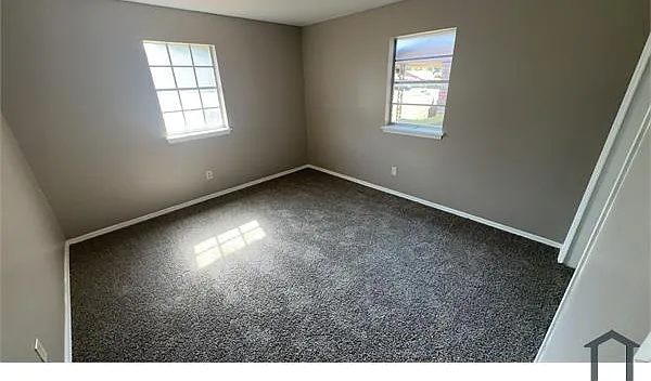 4 bed, $1,550 — Photo 3