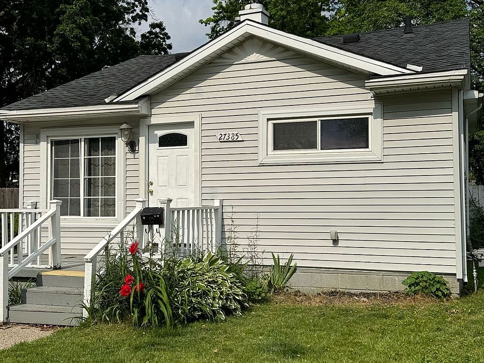 Frontal view from the street