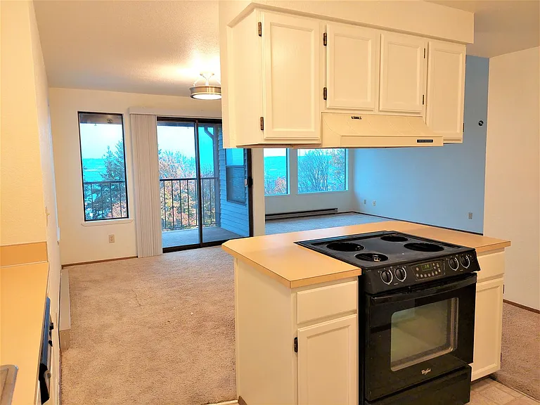 811 North Garden Street — Photo 8