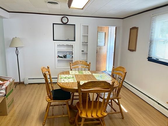 5th image of 1360 Crosat St