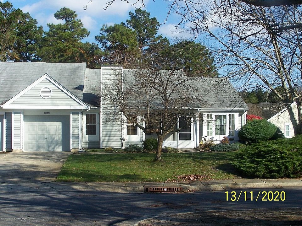 1st image of 1026B Thornbury Ln