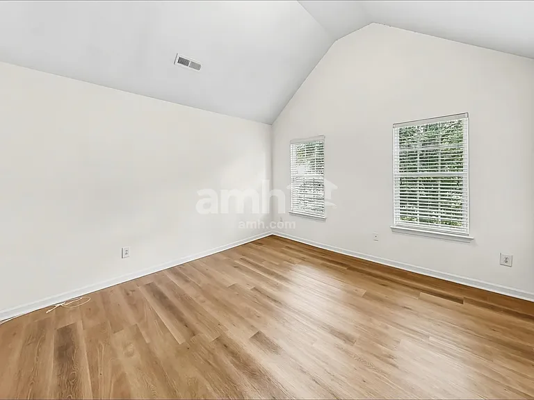 4134 Robinwood Dr — Photo 18