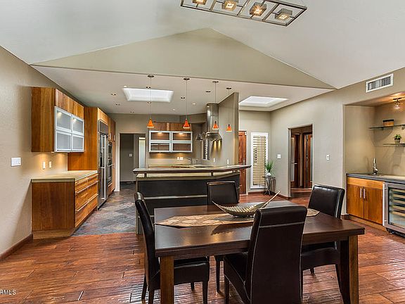 3rd image of 9308 N 87th Way