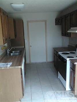 2nd image of 4964 Champlain