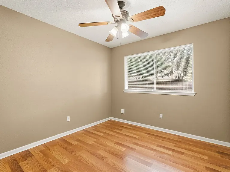 12318 Fetlock Dr — Photo 19